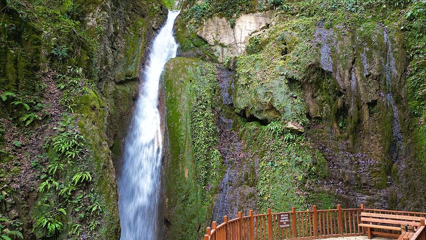 Düzce de yeni rota Aktaş Şelalesi 