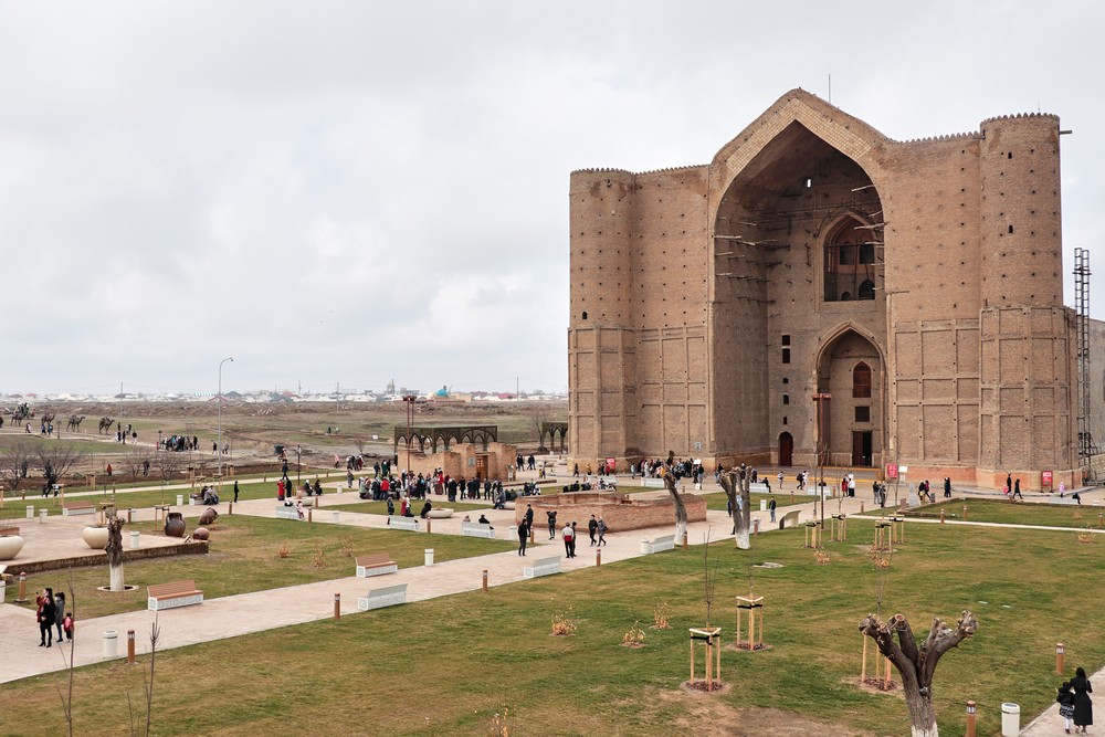 Türkistan'ın sembolü Hoca Ahmet Yesevi Türbesi