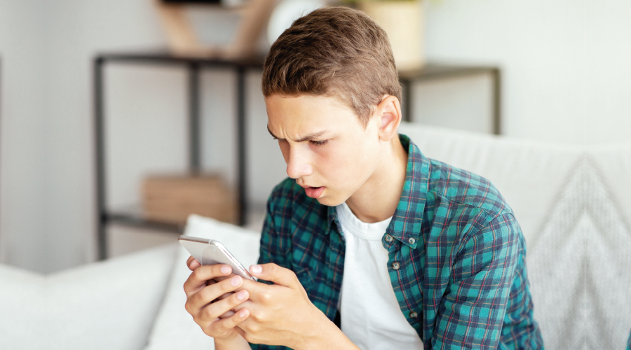 ­18 yaş altına gece internet kısıtlaması önerisi