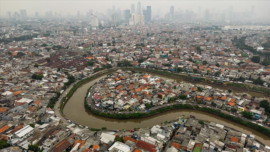 Endonezya nın başkenti Cakarta, en kalabalık şehir oldu