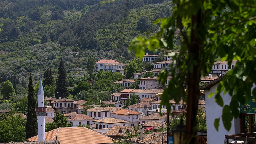 Geleneksel Anadolu Evleri