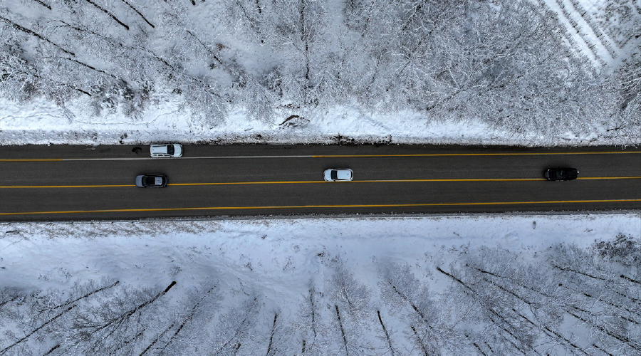 Yurdu beyaza bürüyen kar yağışı devam ediyor