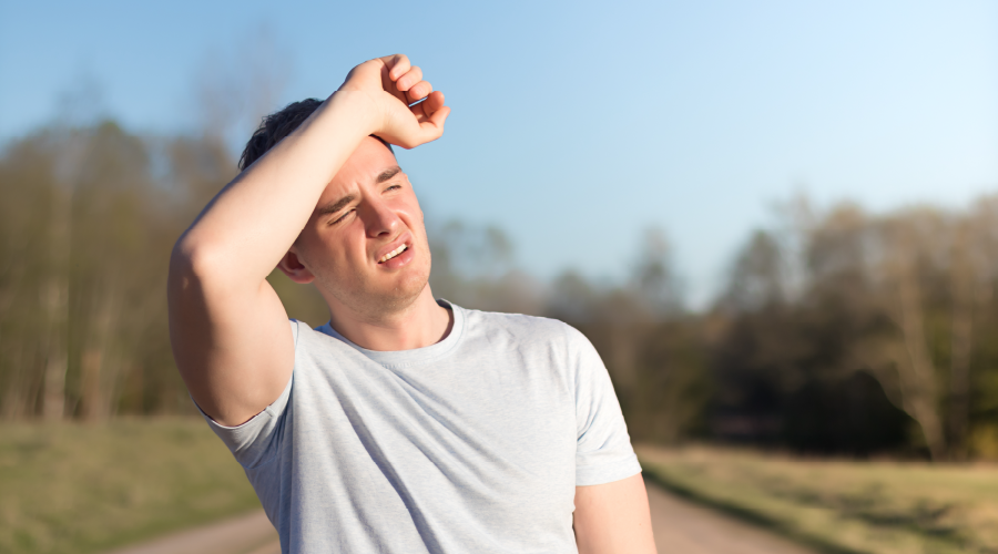 Aşırı sıcaklarda nasıl giyinilmeli?