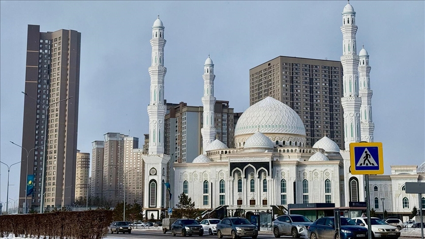 Kazakistan 34. yılını kutluyor