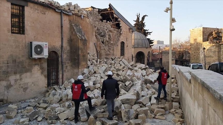 Tarihi dini yapılarda büyük yıkımlar