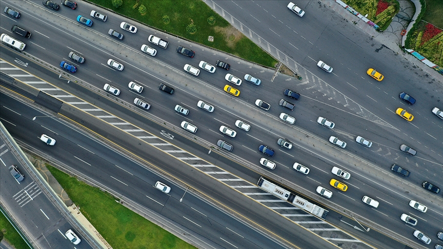 ­İstanbul'daki araç sayısı 22 ilin nüfusu kadar