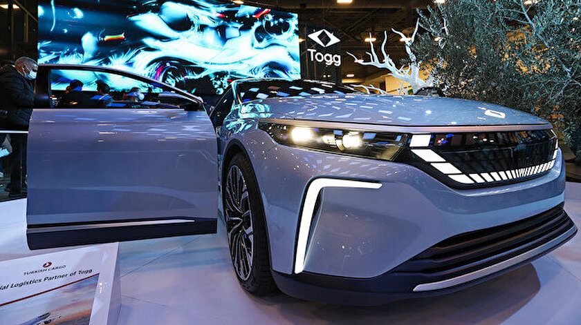 Türkiye’nin otomobili "Togg" halkla buluştu