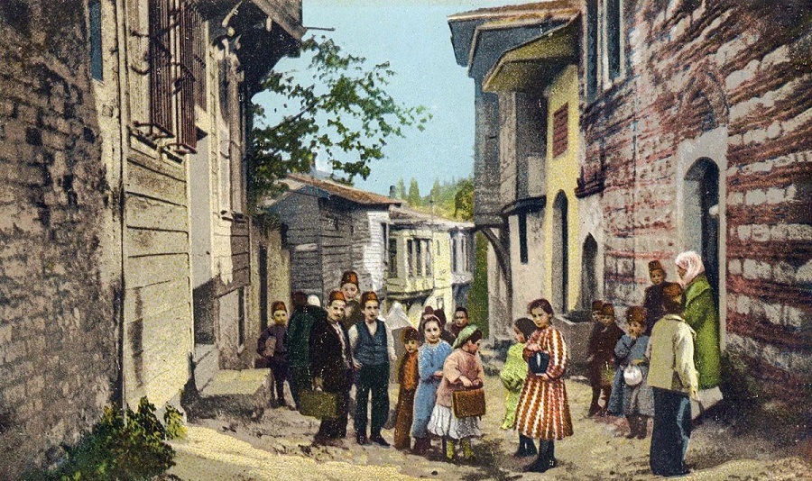 Okula başlamanın zarif bir örneği,  Bed-i Besmele Töreni 