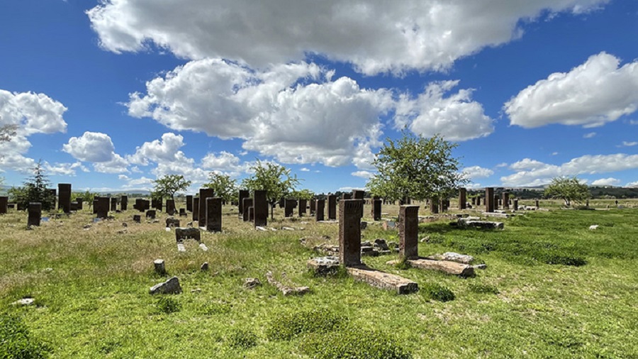 Ahlat'a ziyaretçi akını