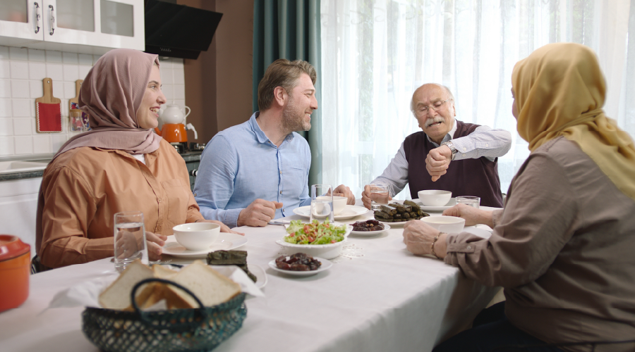 Yaşlılıkta Ramazan orucu: Uzmanından önemli uyarılar