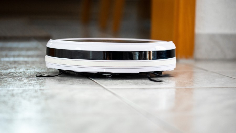 Robot süpürgeniz sizi dinliyor ve gözetliyor olabilir! 