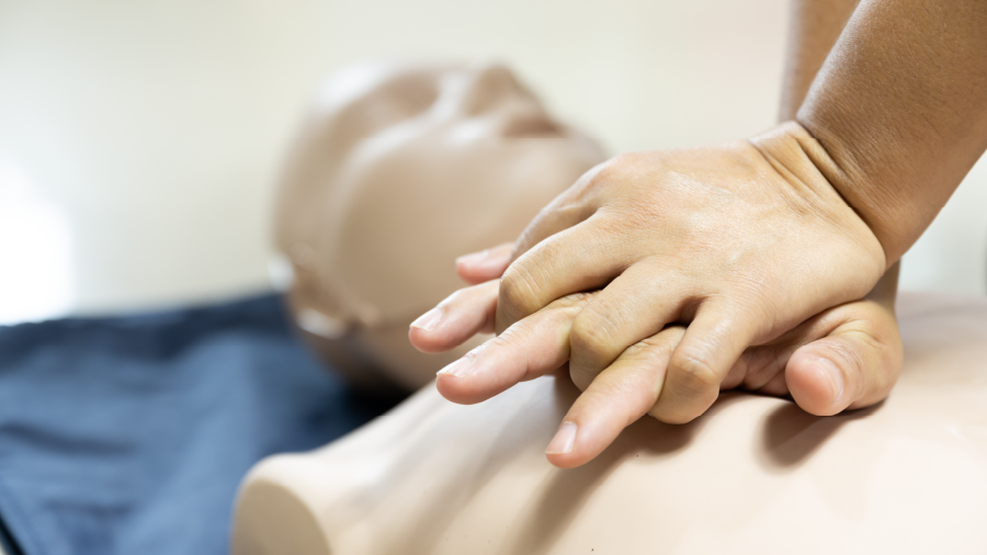 İlk yardımda doğru bilinen hayati yanlışlar